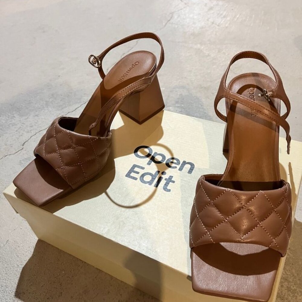 Open Edit Nude Block Heels - Picture 2 of 3